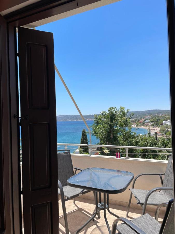 Vasilikos Paralia Agias Foteinis